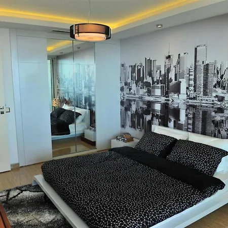 Luxurious Home With Jacuzzi And Magnificent Sea View Near Beach In Antalya